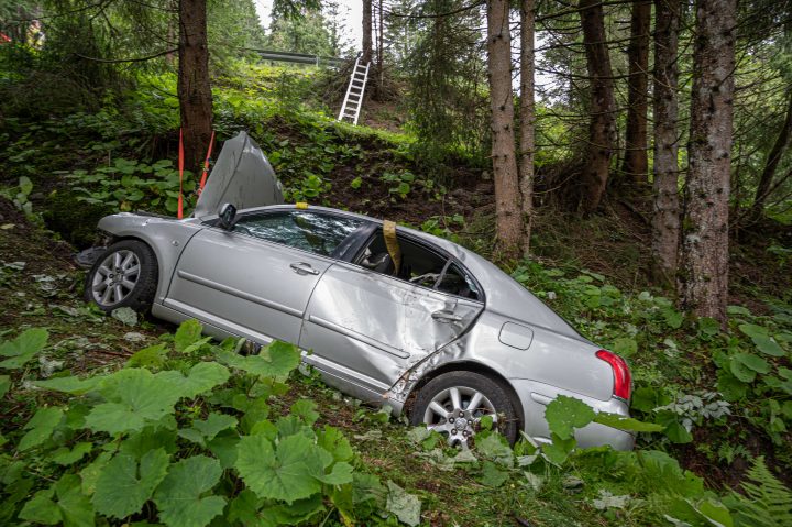 Fahrzeugabsturz Axamer Lizum