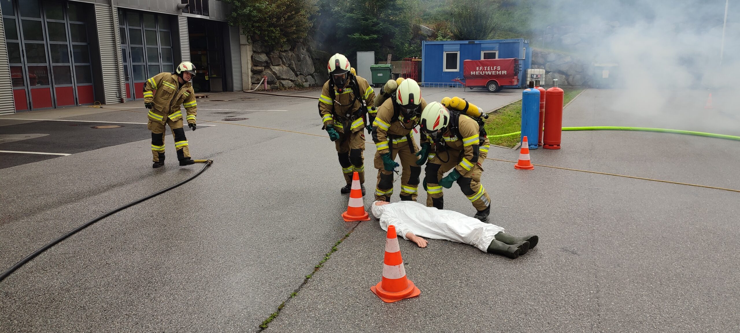 Gefahrgutfortbildung für die Feuerwehr Telfs – BFV Innsbruck Land