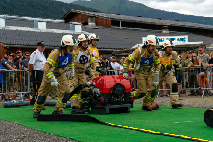 Abschnitts-Nassleistungsbwerb in Götzens