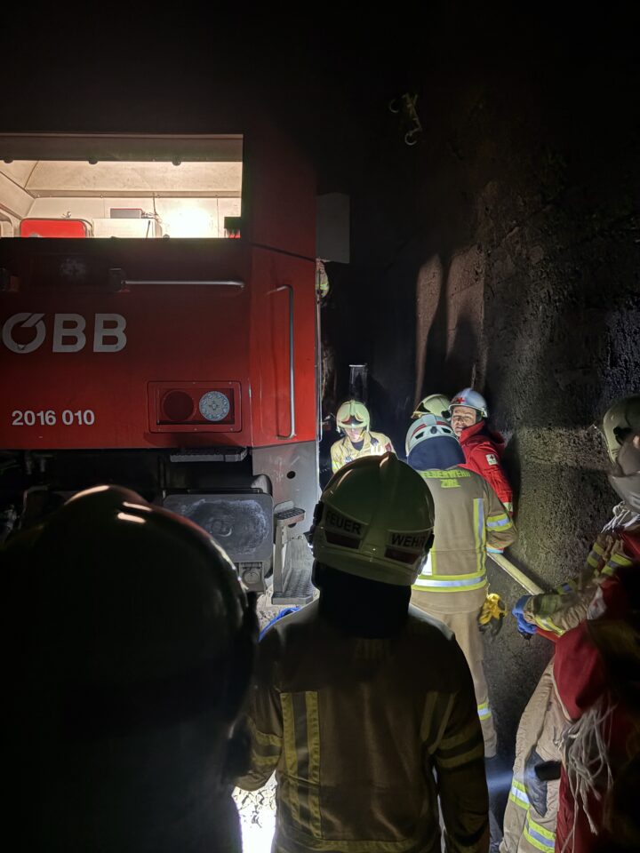 Einsatzübung im Martinswandtunnel